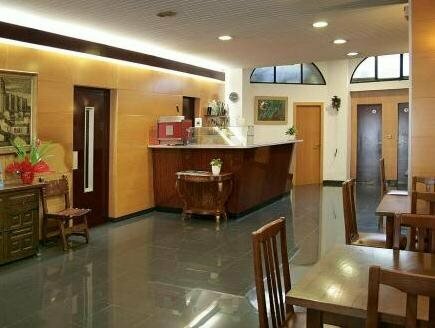 Hotel Europa, Забронировать Отель Жирона Gironès
