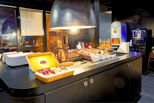 Hotel RBX - Roubaix Centre, Rezerwuj Hotel Roubaix Pikardia