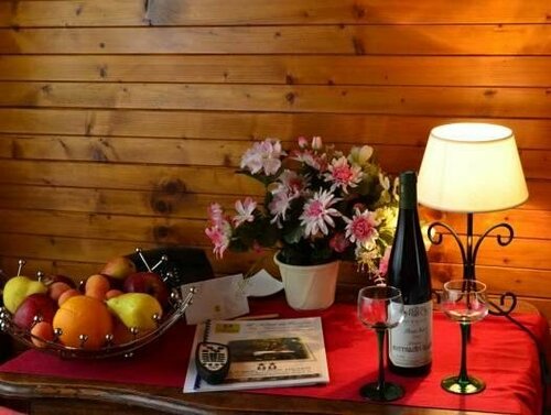 Hôtel du Centre, Book Hotel Hoteller i Rhône-Alps med parkering, Parkering