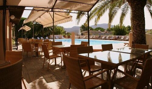 Marina Village, Prenota Hotel Porto Vecchio 