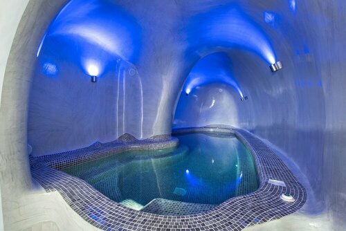 Pegasus Suites & Spa Hotel