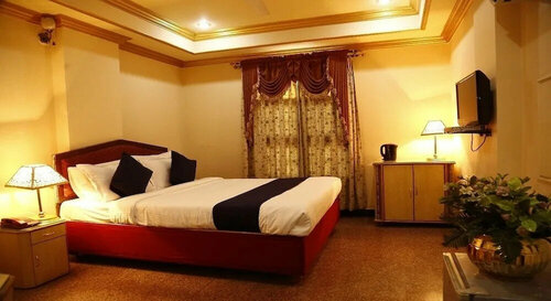 Capital O 49411 Hotel Anmol Continental, Забронировать Отель Отели Хайдарабада 3 звезды, рядом с Snow World, 3*