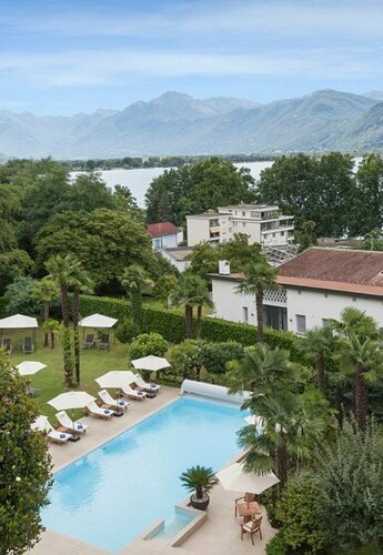 Boutique-Hotel REMORINO, a Lago Maggiore GARDEN RESORT, Забронировать Отель Минусио 