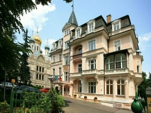 Eliska, Забронировать Отель Карловы Вары Карловарский край, рядом с Термальный источник