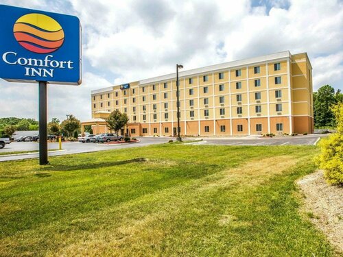 Comfort Inn Thomasville, Забронировать Отель Отели Томасвилл с парковкой, Парковка