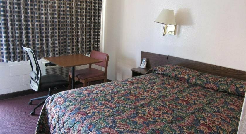 Rodeway Inn