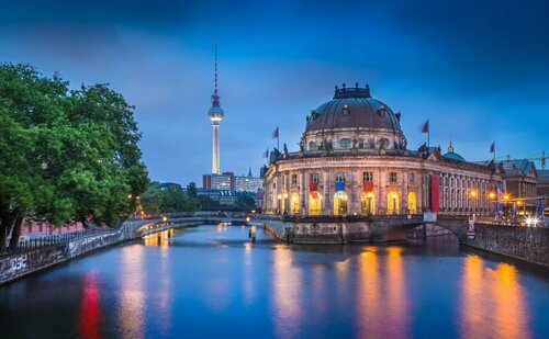 Hotel Mondial am Kurfurstendamm, Prenota Hotel Charlottenburg-Wilmersdorf Berlino, vicino a C. Bechstein Centrum Berlin