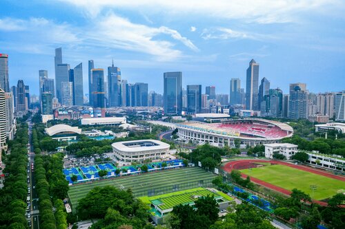 JI Hotel Guangzhou East Railway Station Tianhe Sports Center, Rezerwuj Hotel Hotele w Guangdong z parkingiem, Parking