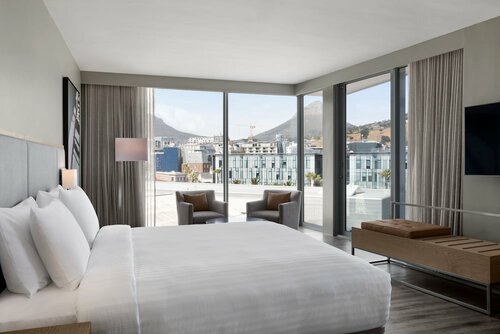 AC Hotel by Marriott Cape Town Waterfront, Забронировать Отель Отели Кейптауна с парковкой, Парковка