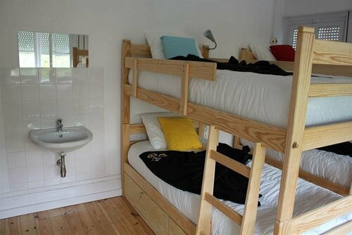 Dream On Coimbra Eco Hostel, Забронировать Хостел Отели Коимбры с парковкой, рядом с Жардим да Манга, Парковка