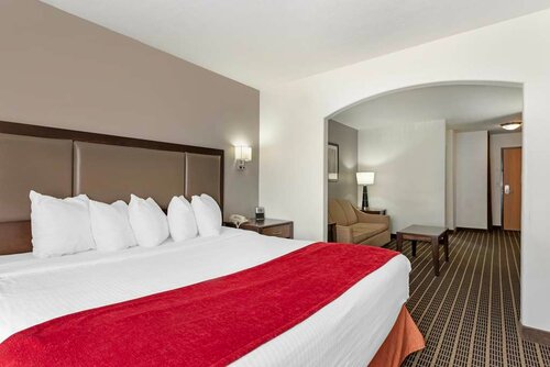 Best Western Plus Eagleridge Inn & Suites, Rezerwuj Hotel Eden Kolorado