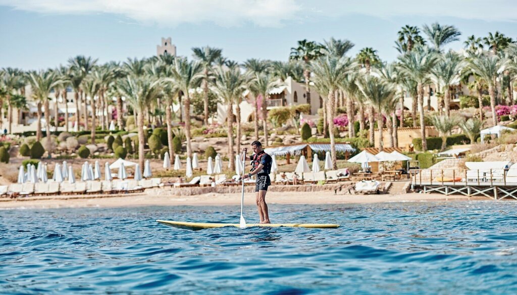 Four Seasons Hotels and Resorts