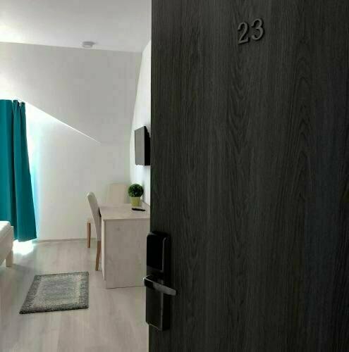 Hotel Aqua, Rezerwuj Hotel Hotele w Central Transdanubia z basenem, Basen