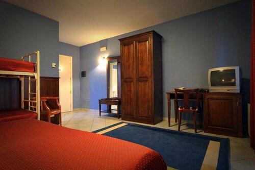 Hotel Oasis, Prenota Hotel Cherasco Langhe