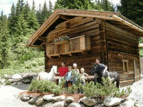 Berghotel Hochfügen, Забронировать Отель Отели Хохфюген с бассейном, рядом с Pfaffenbuhel 3, Бассейн