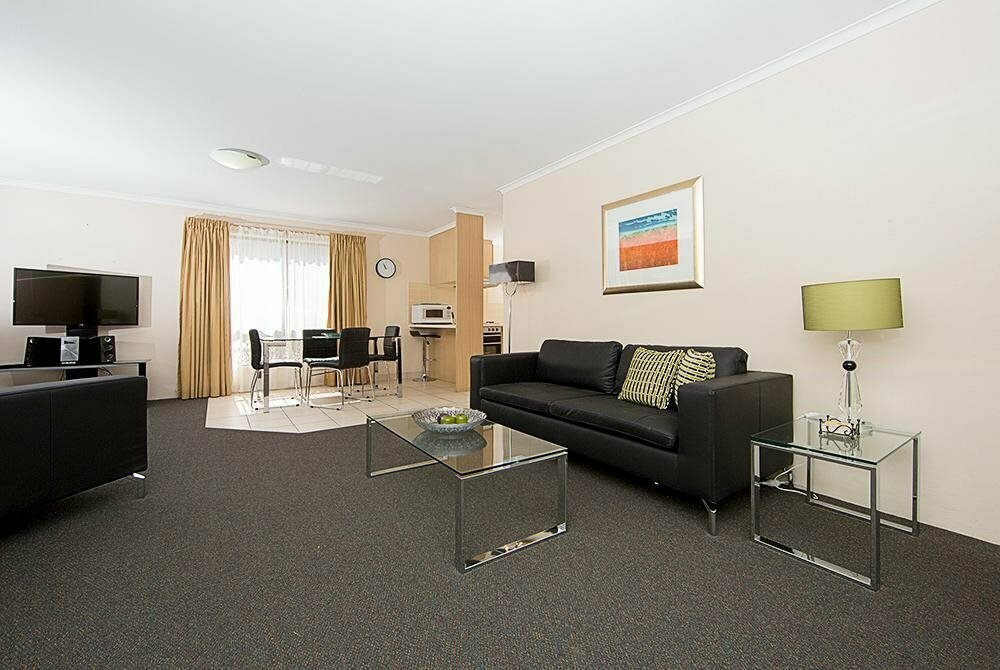 Kingston Court Apartments