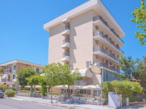 Hotel Bruna, Забронировать Отель Отели Чезенатико с бассейном, Бассейн