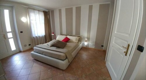 Asfodelo Rooms, Boek Bed and Breakfast Bra Langhe