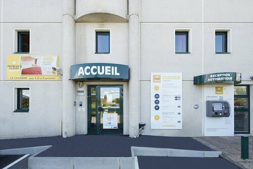 Kyriad Direct Annemasse - Genève, Забронировать Отель Анмас Geneva-French Side
