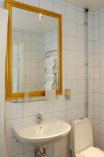 Best Western Hotel Karlaplan, Забронировать Отель Отели Стокгольма с бассейном, рядом с Королевский драматический театр Стокгольма, Бассейн