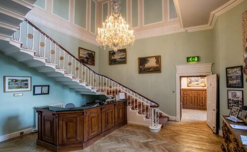 Hazlewood Castle Hotel, Rezervați Stațiune Hoteluri de afaceri în Merseyside, 4* 5*
