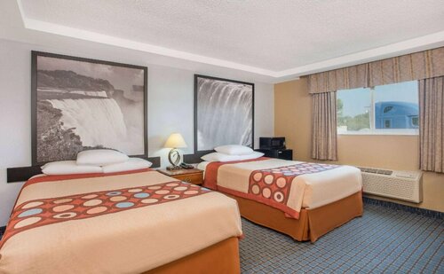 FairBridge Inn Express Buffalo Airport Williamsville, Buchen Sie Hotel Amherst Buffalo
