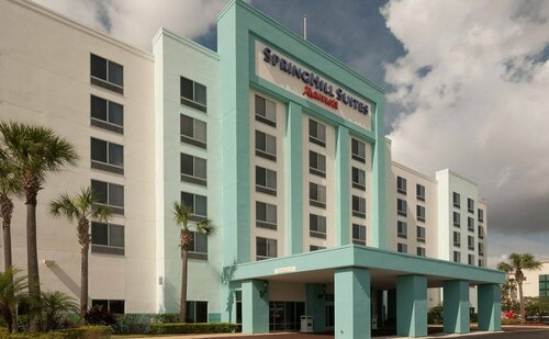 SpringHill Suites Orlando Airport, Book Hotel Hoteller i Kissimmee med pool, Swimmingpool