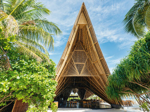 Kuredhivaru Resort & Spa Maldives by Accor, Varaa Lomakeskus Hotellit Northern Atolls uima-altaalla, Uima-allas
