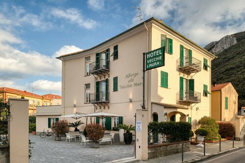 Hotel Vecchie Mura, Забронировать Отель Финале Лигуре Ривьера-делле-Пальме