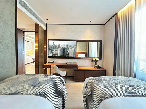 SILQ Hotel & Residence, Забронировать Отель Кхлонгтей Бангкок