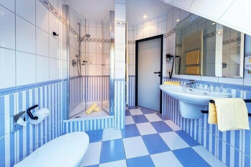 Dünenhotel am Meer, Забронировать Отель Варнемюнде Мекленбург-Померания