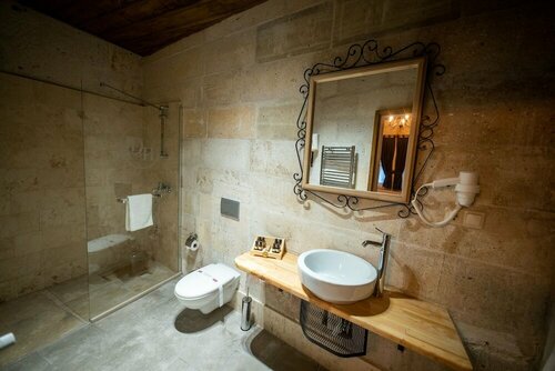 Duven Hotel Cappadocia, Забронировать Отель Учхисар Каппадокия, рядом с Крепость Учхисар