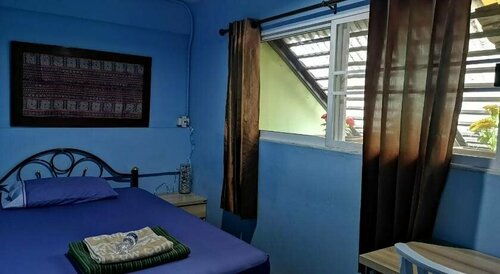 PM Guesthouse, Забронировать Отель Отели Северного Таиланда с парковкой, Парковка
