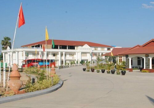 Royal Lotus Hotel, Забронировать Отель Отели Нейпьидо по системе «всё включено», Всё включено
