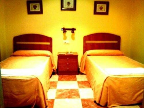 Hostal Tarifa, Varaa Hotelli Albaida Barcelona