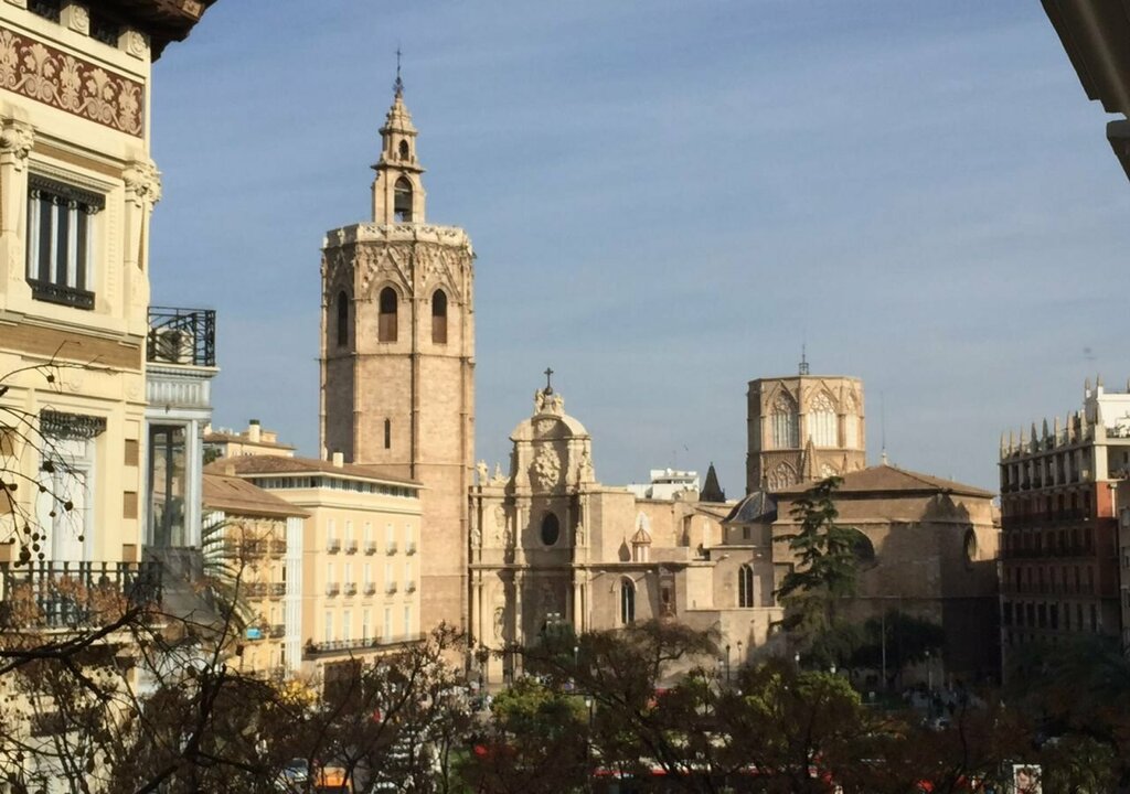 Shf Plaza De La Reina