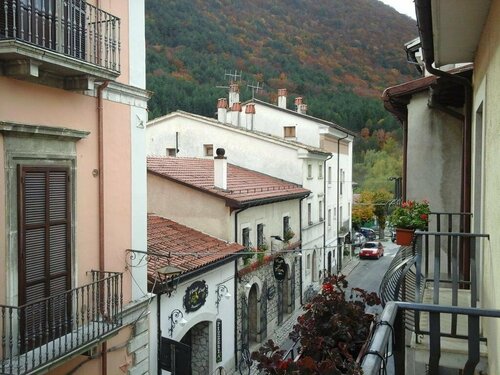 Europa Casa Vacanze, Prenota Hotel Villetta Barrea Zona Sciistica Abruzzese