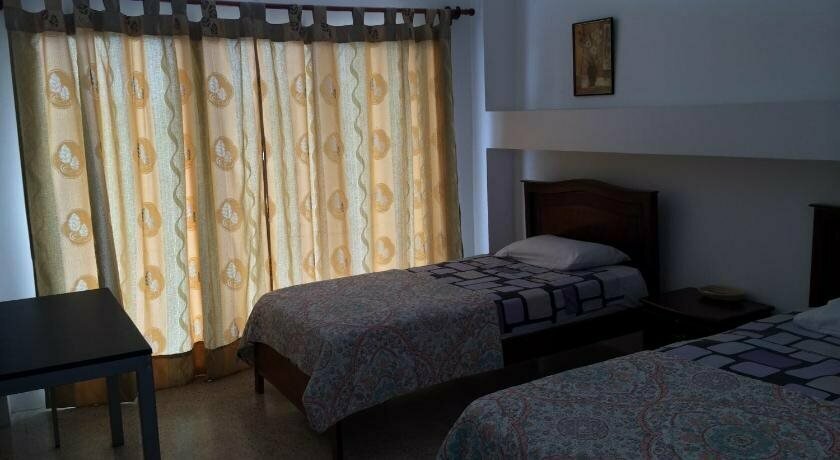 La Victoria Guest House