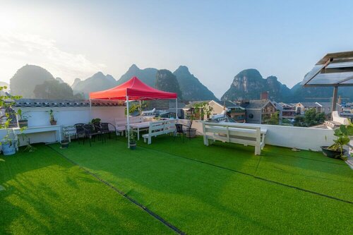 Yangshuo West Street Boutique Hotel, Book Boutique Hotel Hoteller i Yangshuo med parkering, nær Yangshuo Bridge, Parkering