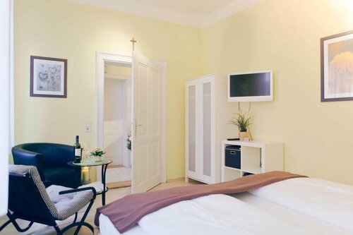 Vino Verde, Prenota Hotel Poysdorf Weinviertel