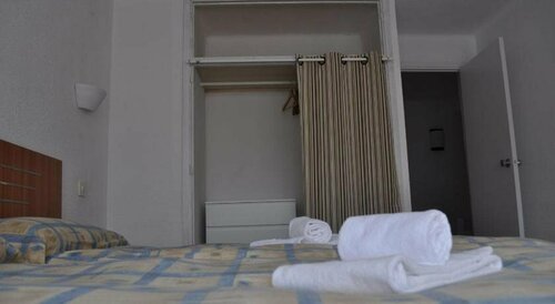 Atlas Apartments Ibiza, Забронировать Апартаменты/квартира Отели Санта-Эулалия-дель-Рио с бассейном, рядом с Caló de s'Alga, Бассейн
