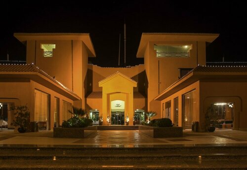 Cancun Resort, Rezerwuj Hotel Ajn Suchna Suez