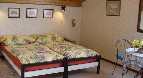 BnB Morel, Book Bed and Breakfast Bulle 