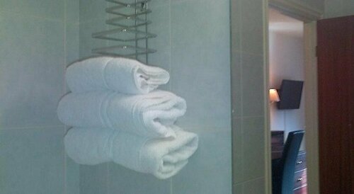 Ravensdene Lodge Hotel, Book Hotel 3-stjernede hoteller i Merseyside, 3*