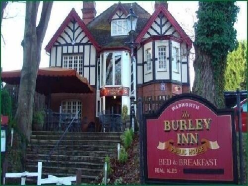 The Burley Inn, Забронировать Гостевой дом Берли Нью-Форест, рядом с Гольф-клуб Burley