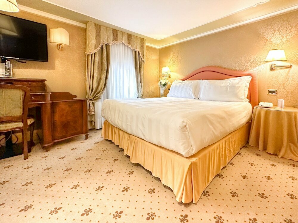 Colombina Hotel