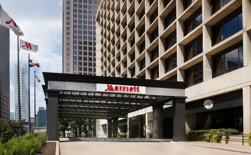 Dallas Marriott Downtown, Забронировать Отель Arts District Даллас, рядом с Magnolia Petroleum Company Building