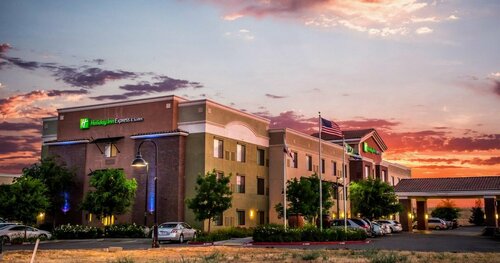 Holiday Inn Express Hotel & Suites Lincoln by IHG, Rezervasyon Otel Lincoln Havuzlu Oteller, Yüzme Havuzu