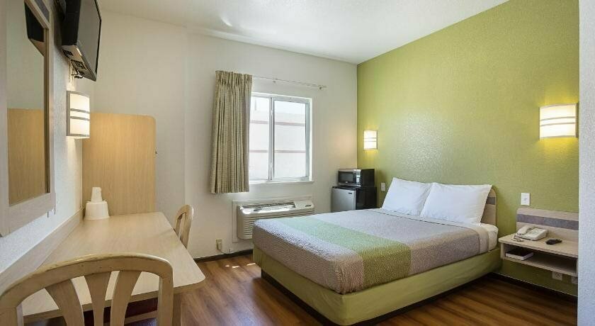 Motel 6 Lake Havasu