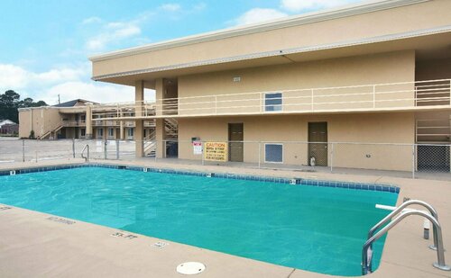 Cypress Inn & Suites Washington by OYO, Buchen Sie Hotel Washington North Carolina